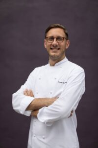เปิดมิติใหม่แห่งรสชาติต้อนรับเชฟดาวิเด จาโคเมลลี ขึ้นดำรงตำแหน่ง Executive Chef คนใหม่ที่ ภูเล เบย์ อะ ริทซ์-คาร์ลตัน รีเซิร์ฟ